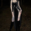 Langes Schnürkleid